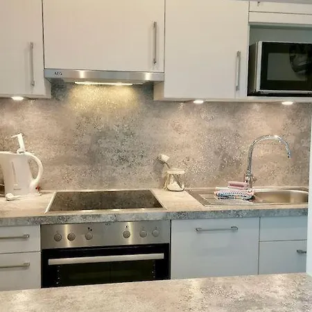 Fewo-traumweiss-mit-meerblick Apartment *